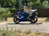 Suzuki GSX-R 600 - SUZUKI GS 600