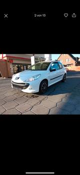 Peugeot 206 urban Edition Klima Tüv März/27 - Peugeot 206 in Aachen