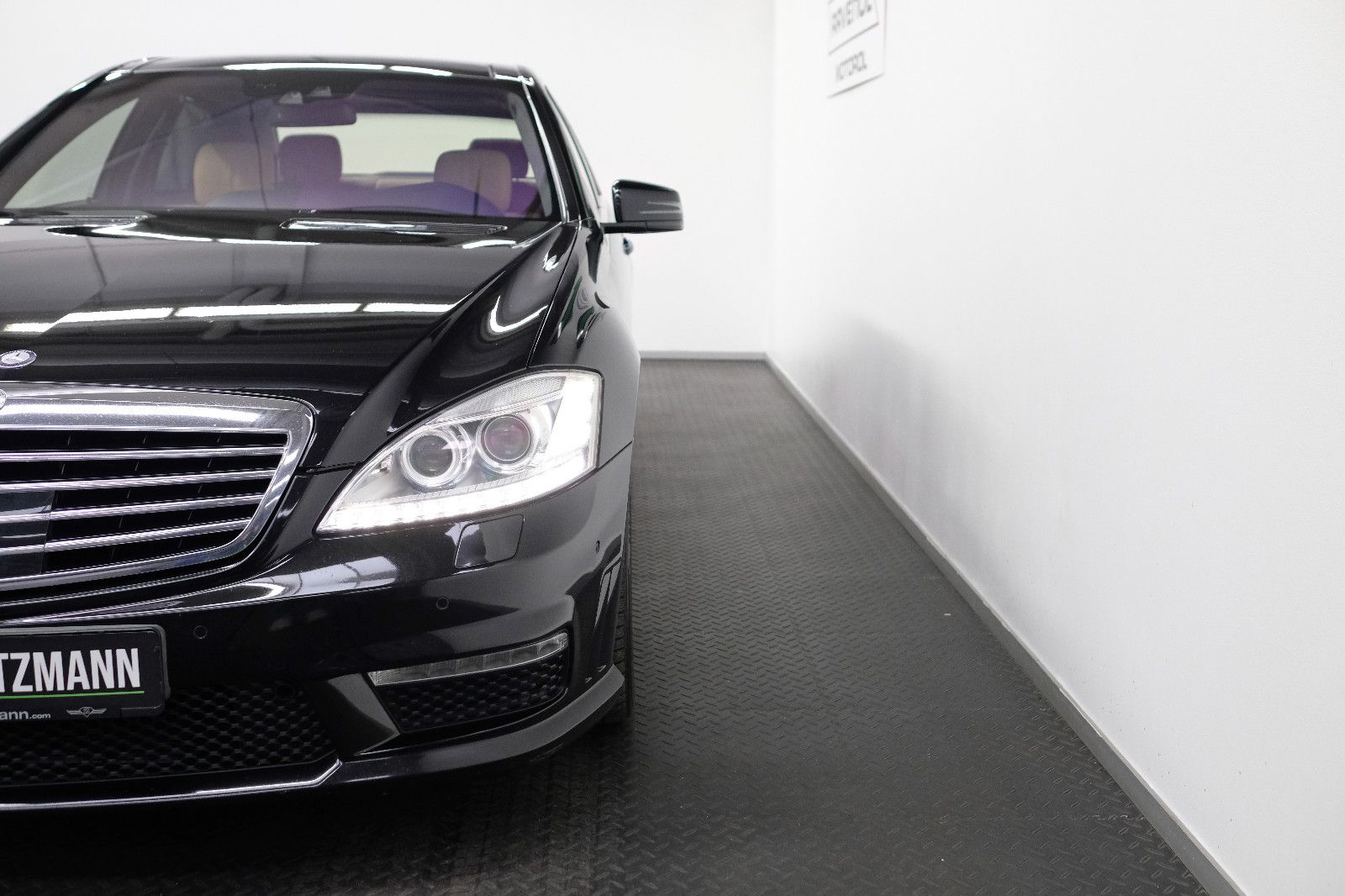 Fahrzeugabbildung Mercedes-Benz S 63 AMG L| B&O | MASSAGE| NACHTSICHT |DESIGNO
