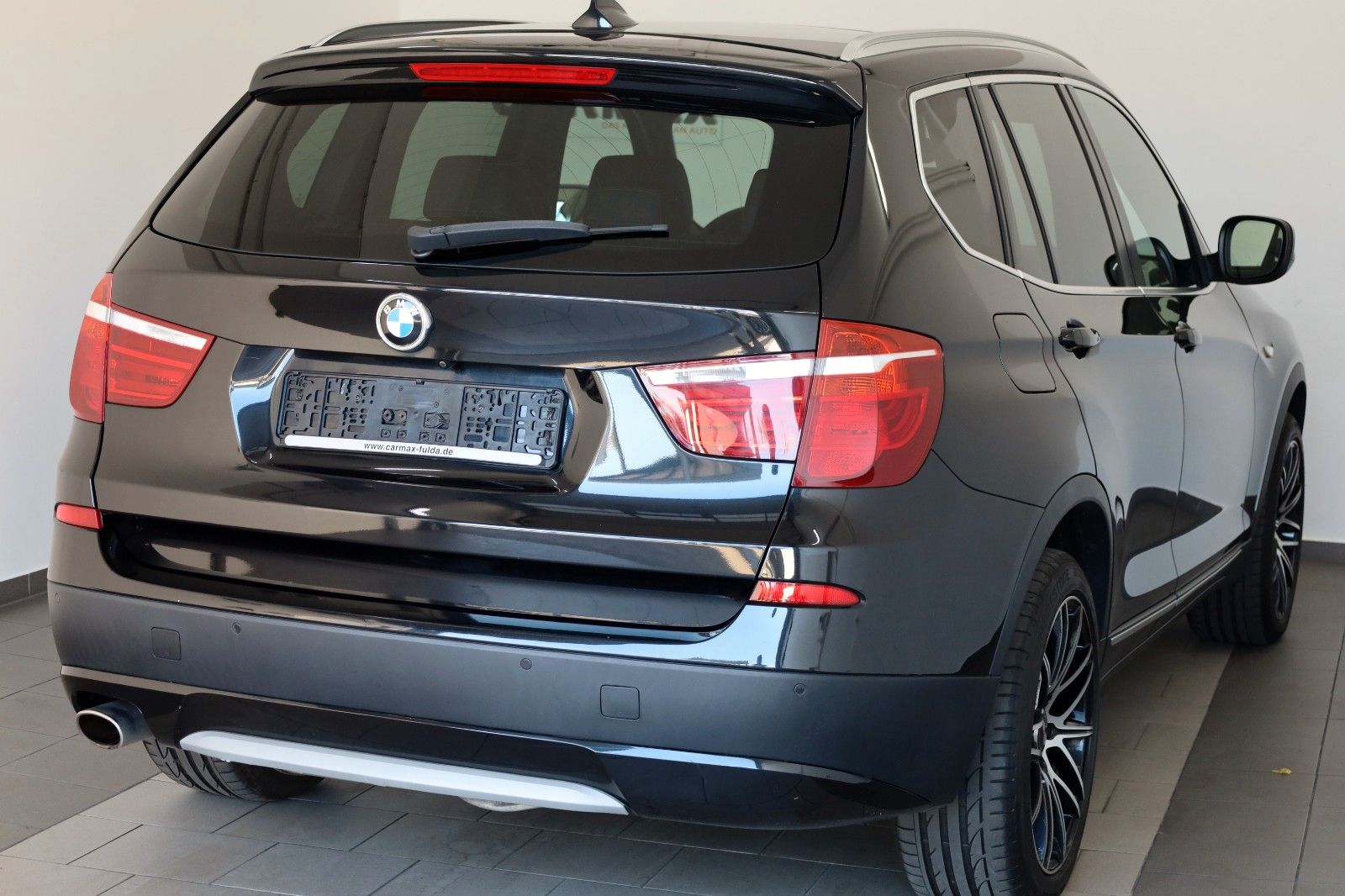 Fahrzeugabbildung BMW X3 20dA xDrive TLeder,Navi,Xenon,Panorama,Kamera