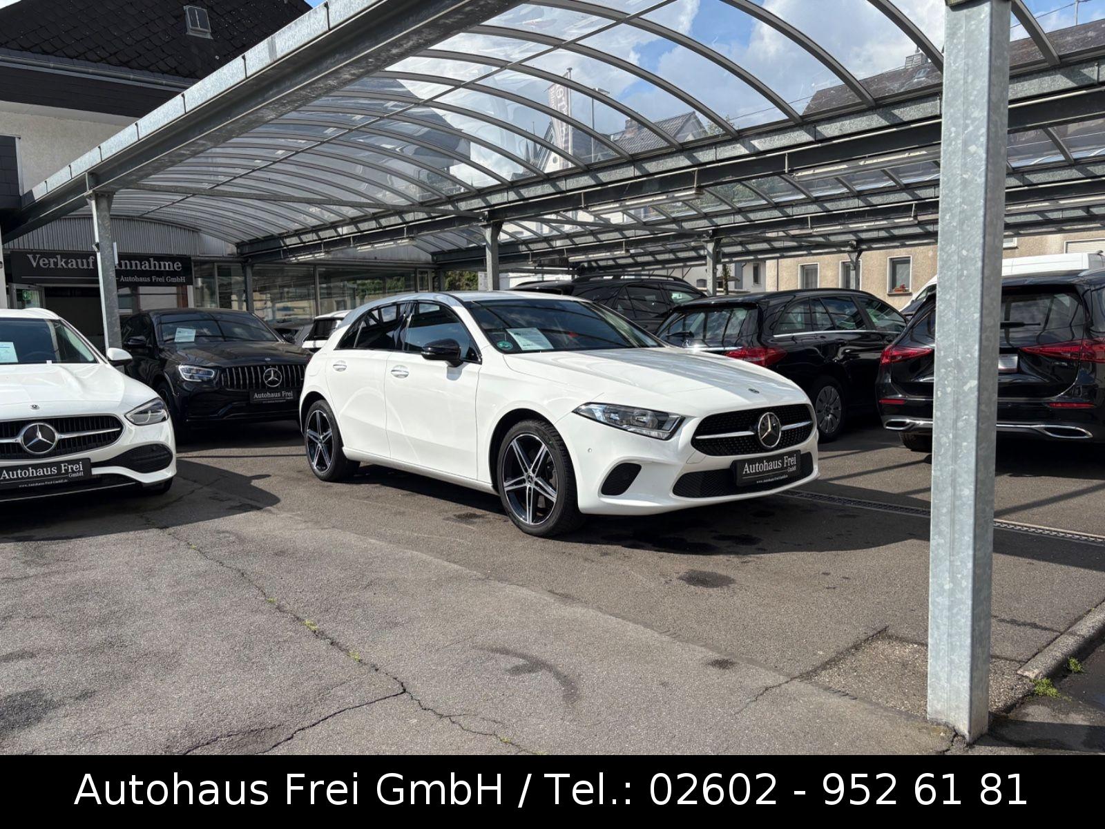 Mercedes-Benz A 250 e ADVANCED*1-HAND*WIDESCR.*DISTRO*AMBIENTE
