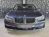 BMW 750i xDrive*MASSAGE*360°*H&K*SBL*MEMORY*HUD - BMW 7er Reihe mit Benzin-Antrieb