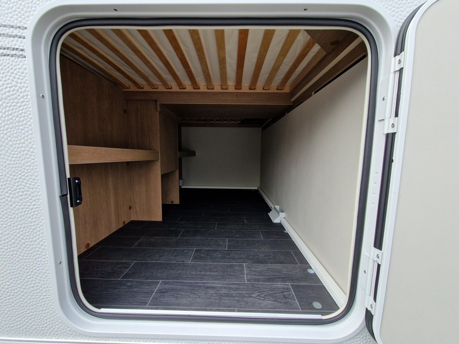 Fahrzeugabbildung Tabbert Senara 460E 2.3 Auflastung, Licht-Paket, uvm...