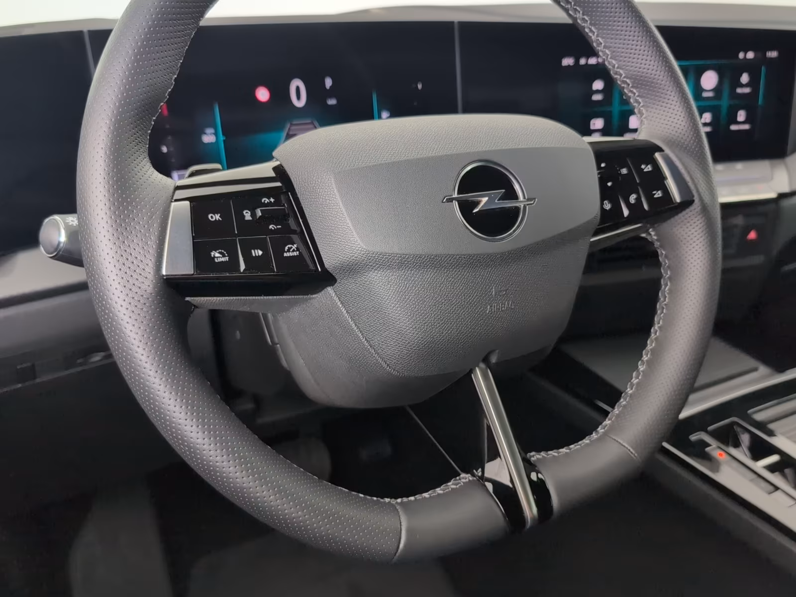 Opel Astra AT8 GS Navi S-Dach HuD IntelliLux ACC, миниатюра 28