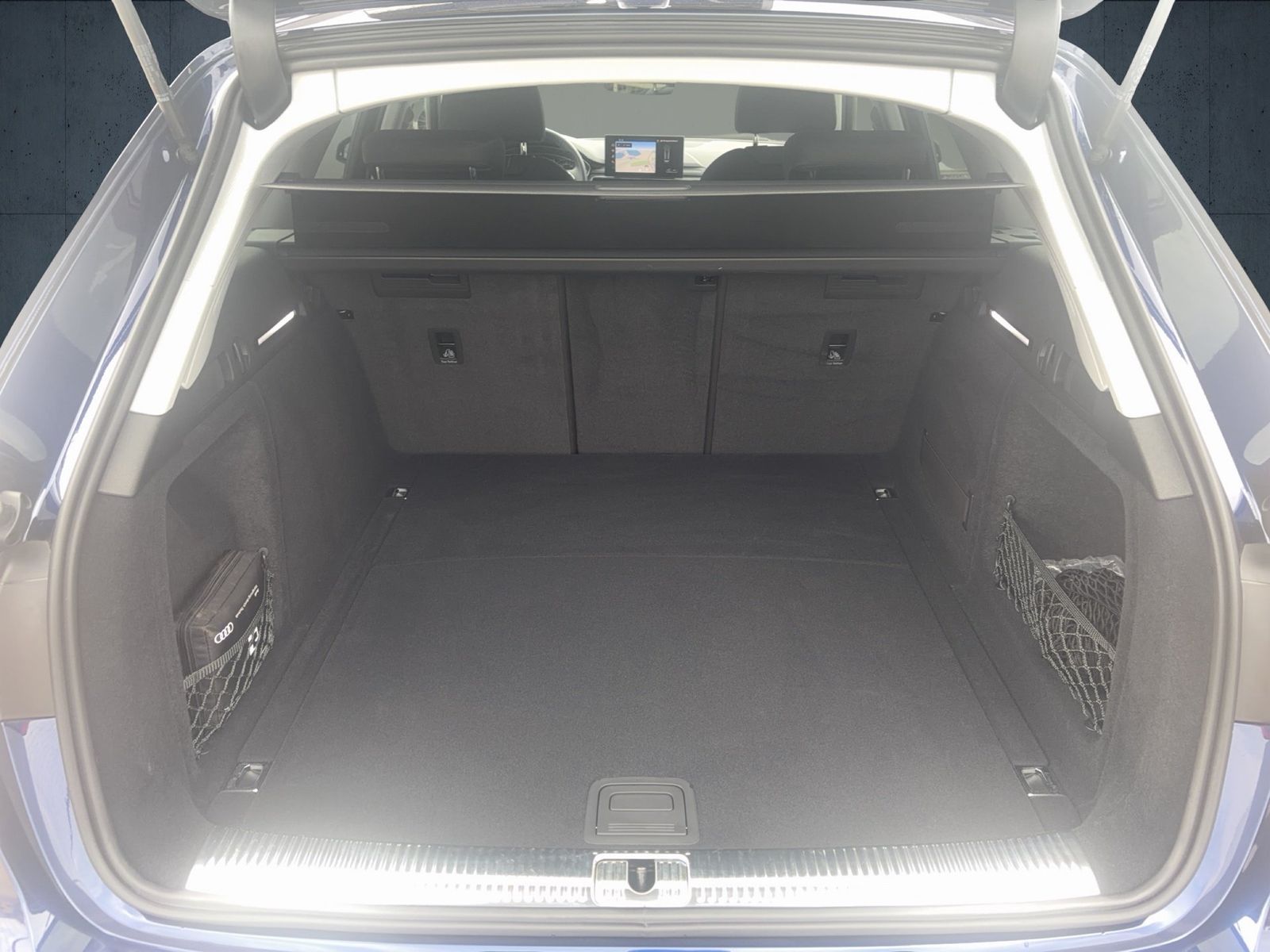 Audi A4 - Bild 14