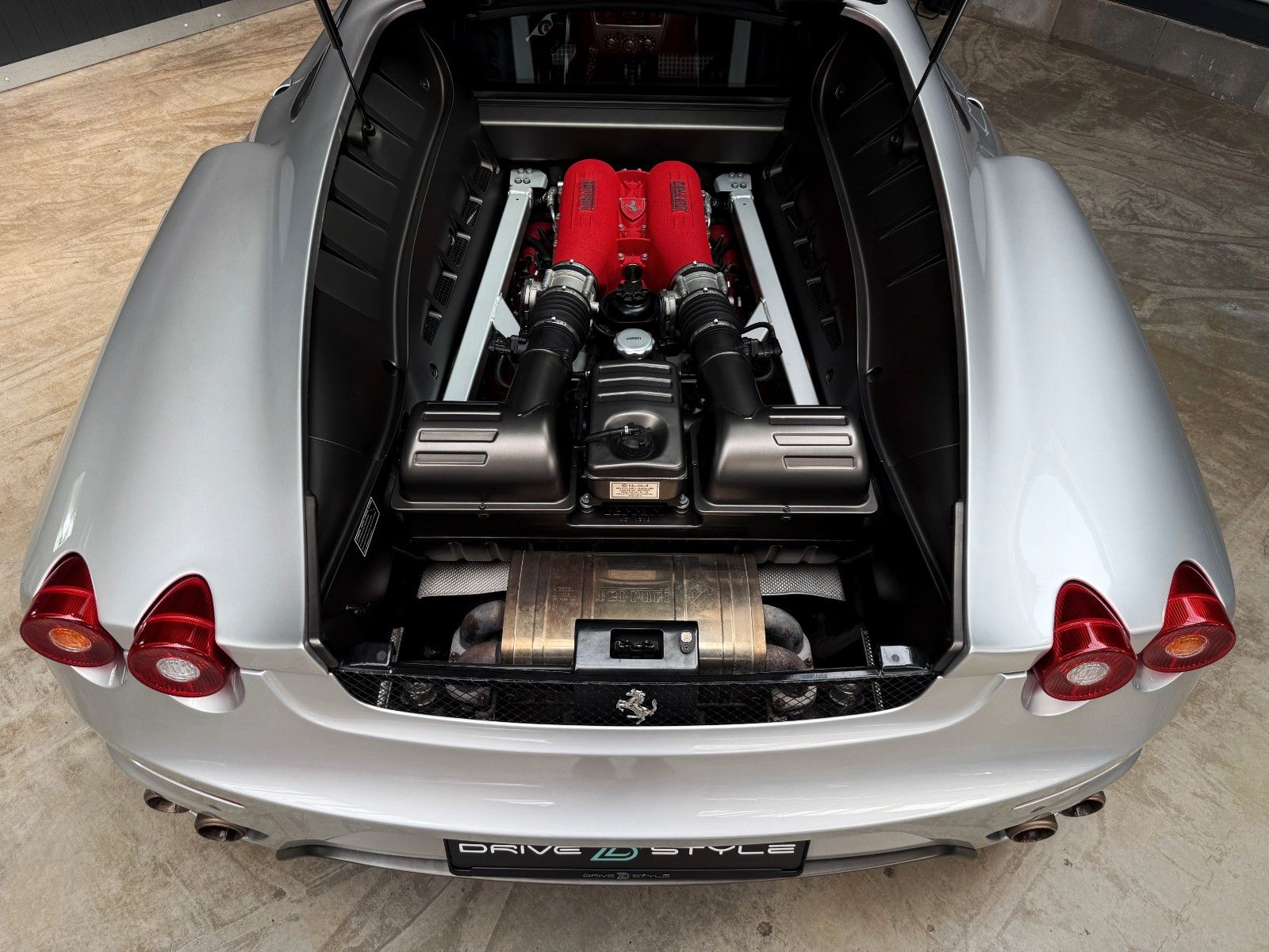 Fahrzeugabbildung Ferrari F430 F1 + Argento Nürburgring + Innen Blue Scuro