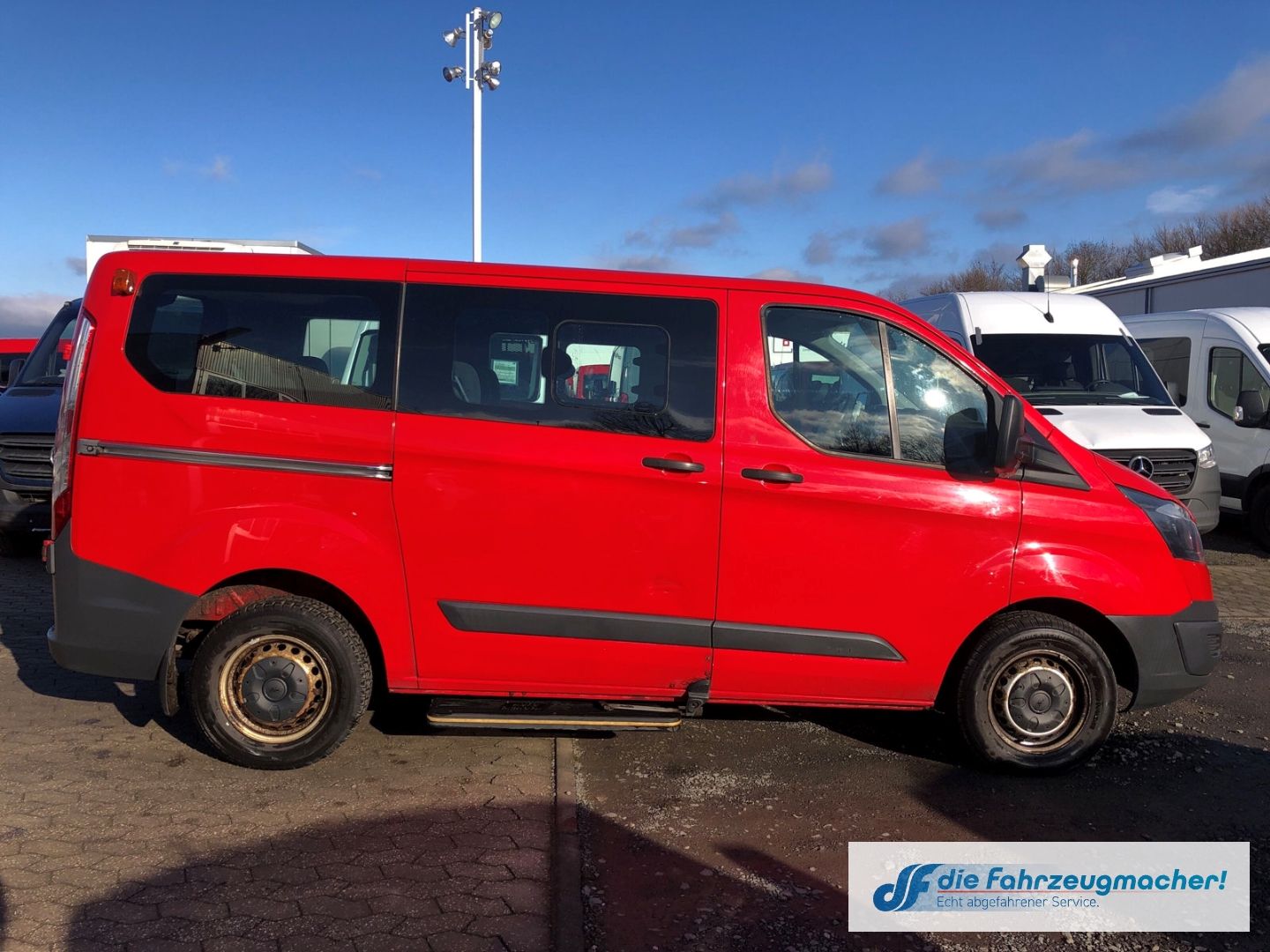 Fahrzeugabbildung Ford Transit Custom Kombi 300 L1 2.2 TDCi *2415 *KLIM