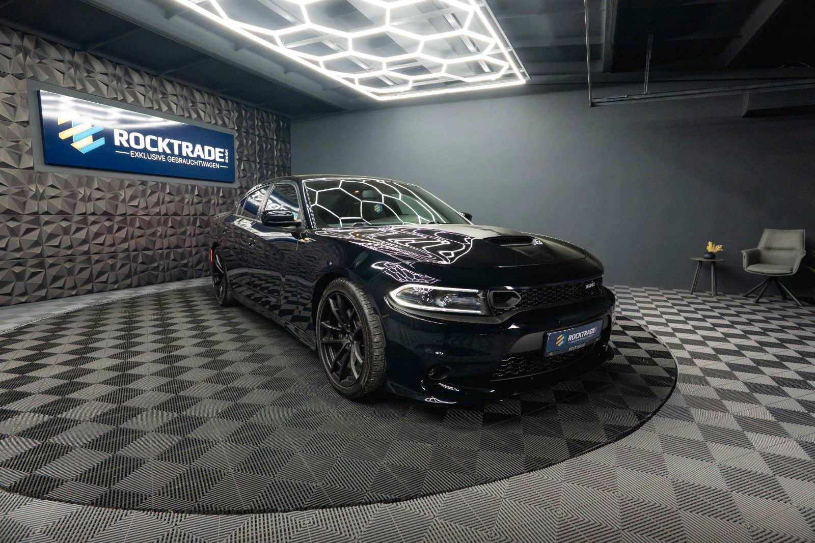 Fahrzeugabbildung Dodge Charger 6.4 V8 SRT 392 SCAT PACK DAYTONA Perform