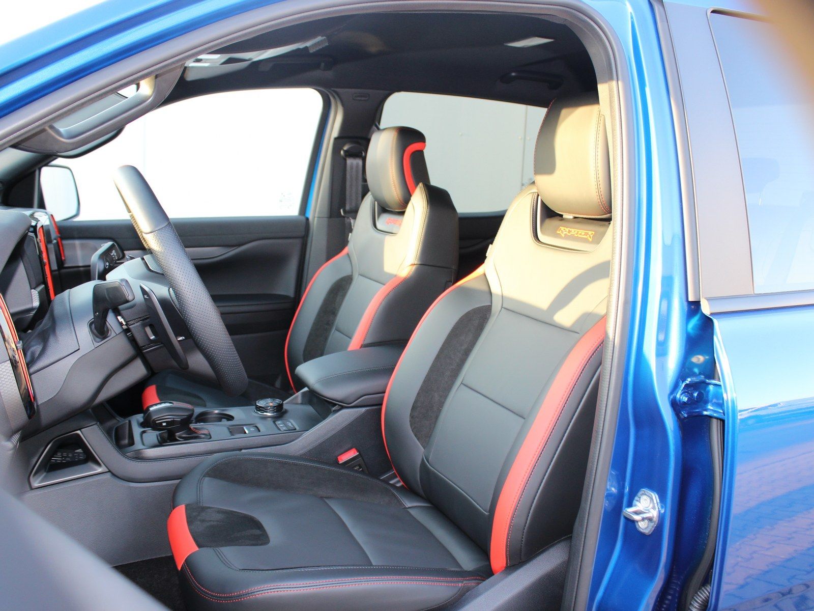 Fahrzeugabbildung Ford Ranger Raptor e-4WD Doppelkabine