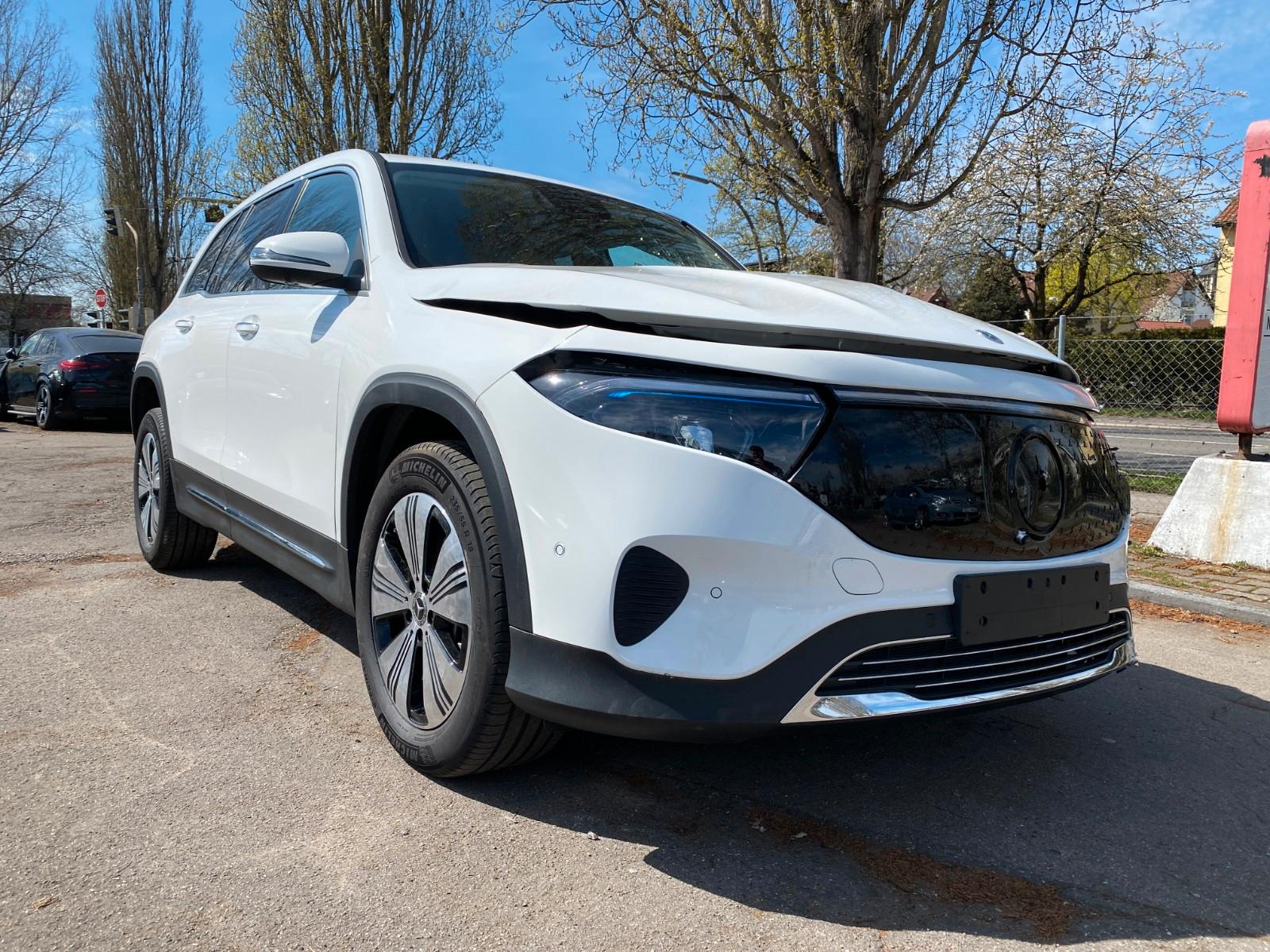 Mercedes-Benz EQB 250+/ Progressive Adv+/7-Sitzer/Distr/Memory