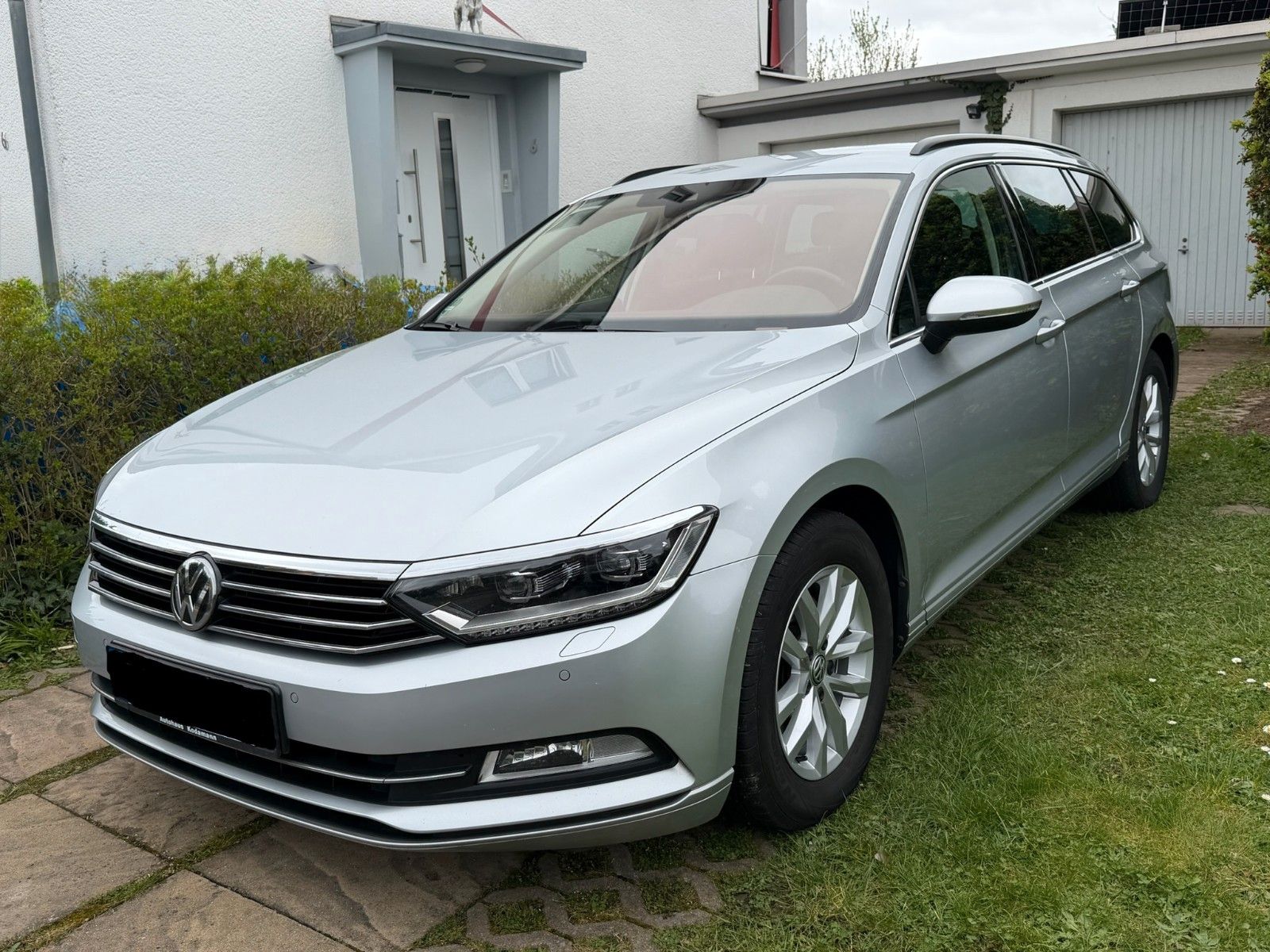VW Passat Variant 2.0 TDI SCR DSG AHK