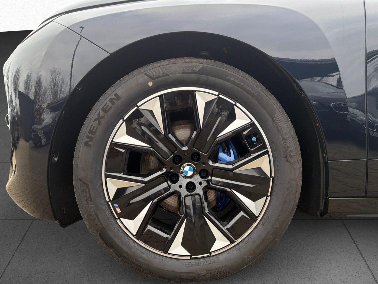 BMW iX - Bild 18