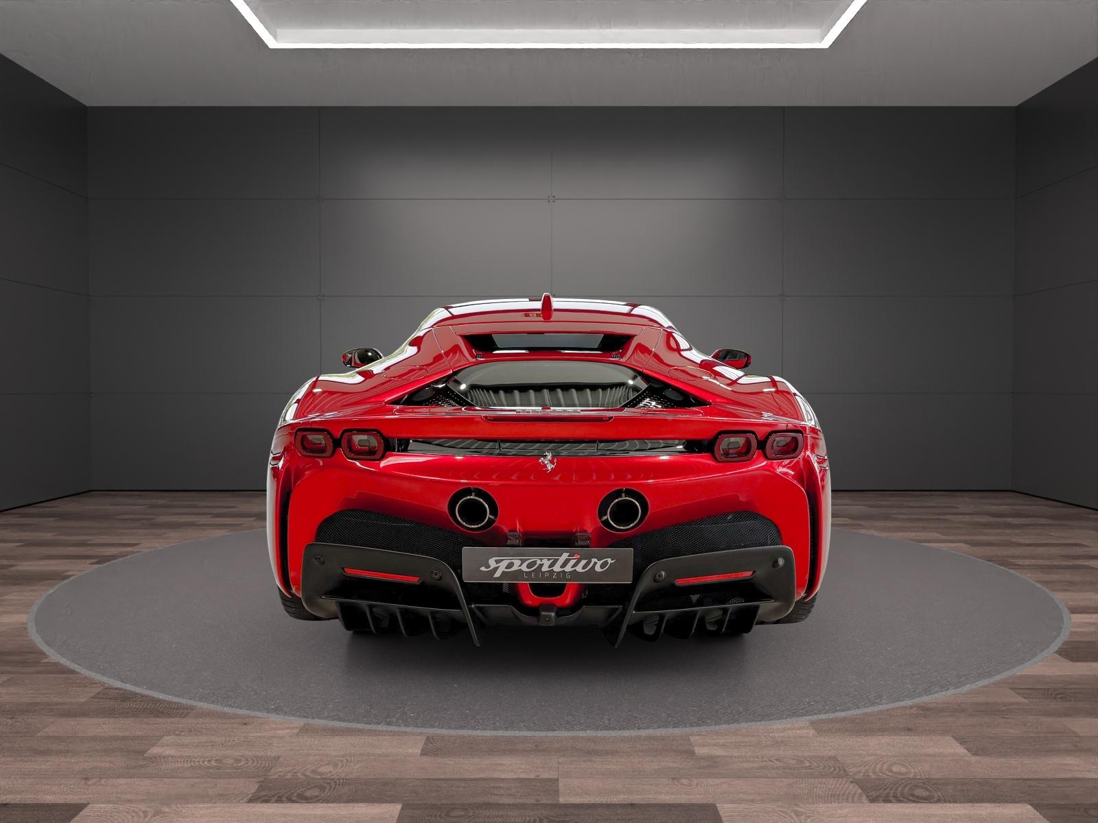 Ferrari SF90 SF90 Stradale