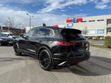 Volkswagen Touareg TDI Luft ACC Stdhzg AHK Pano Allradlenk - Volkswagen: Zentralverriegelung
