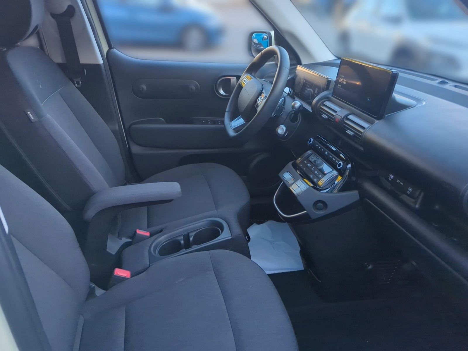 Hyundai INSTER – Bild 13