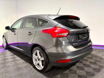 Ford Focus - 6