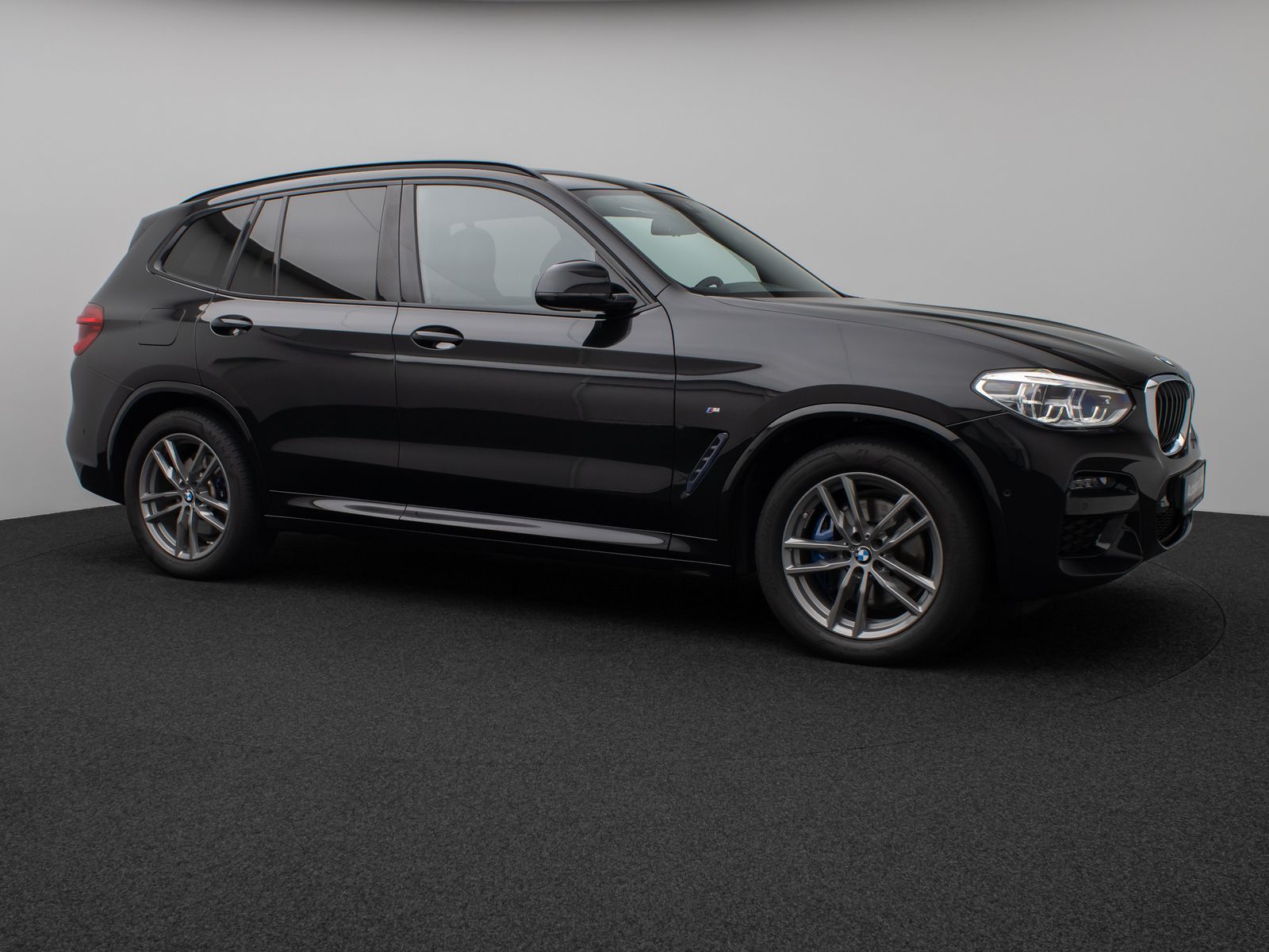 Fahrzeugabbildung BMW X3 xD30d M Sport Panorama Kamera HUD HiFi 19Zoll