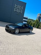 BMW E92 335i N54 - BMW 335 aus 2008: Coupé, 335i
