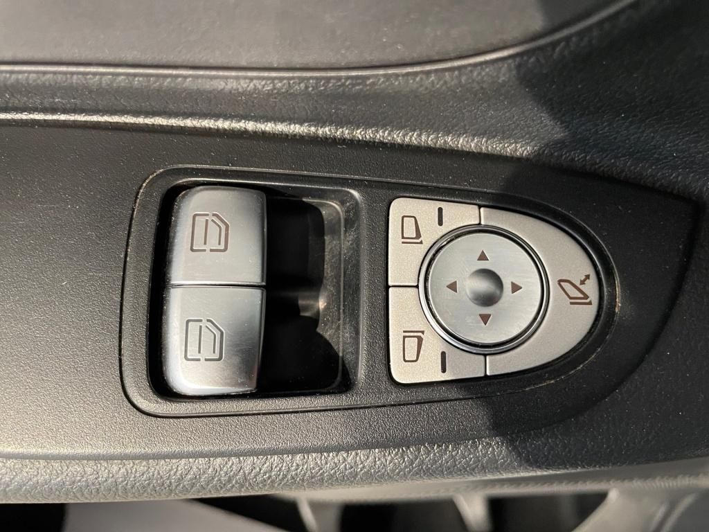 Fahrzeugabbildung Mercedes-Benz Vito 116 Tourer lang 8 Sitze LED 2,5tAHK 2xKlima