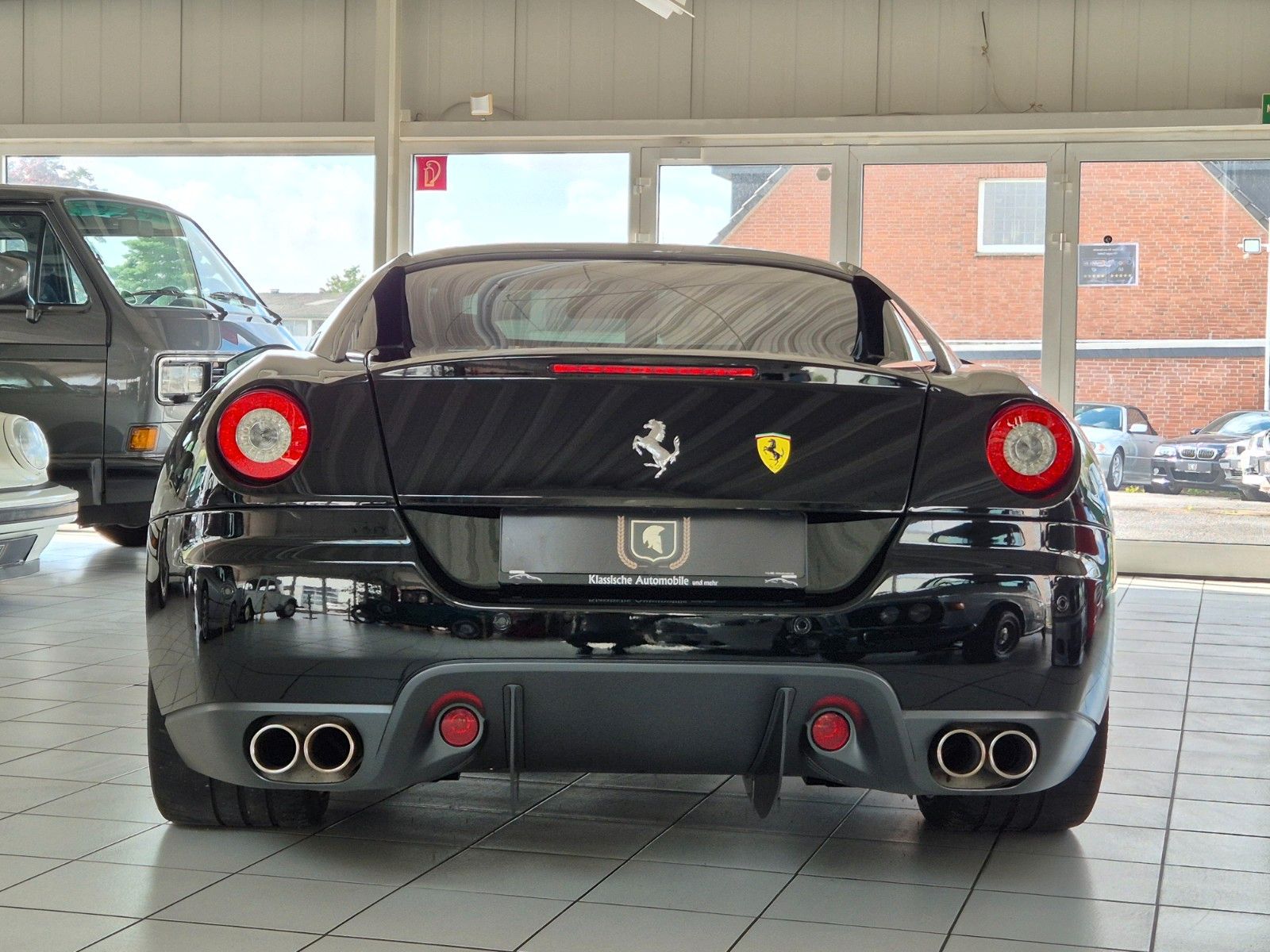 Fahrzeugabbildung Ferrari 599 GTB/Carbon Pack 2/GTO Räder/Ferrari SH/1A