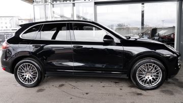 Porsche Cayenne - 3