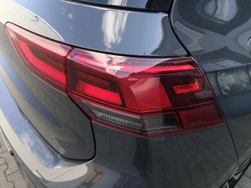 Volkswagen Golf - 9