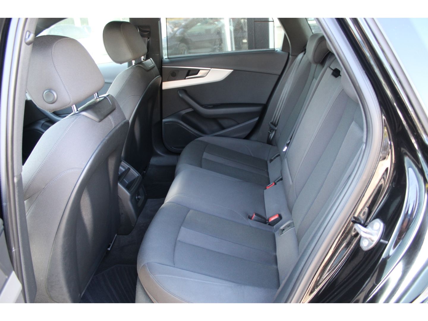 A4 Avant 35TDI Str. advanced - Business*Navi+*SH
