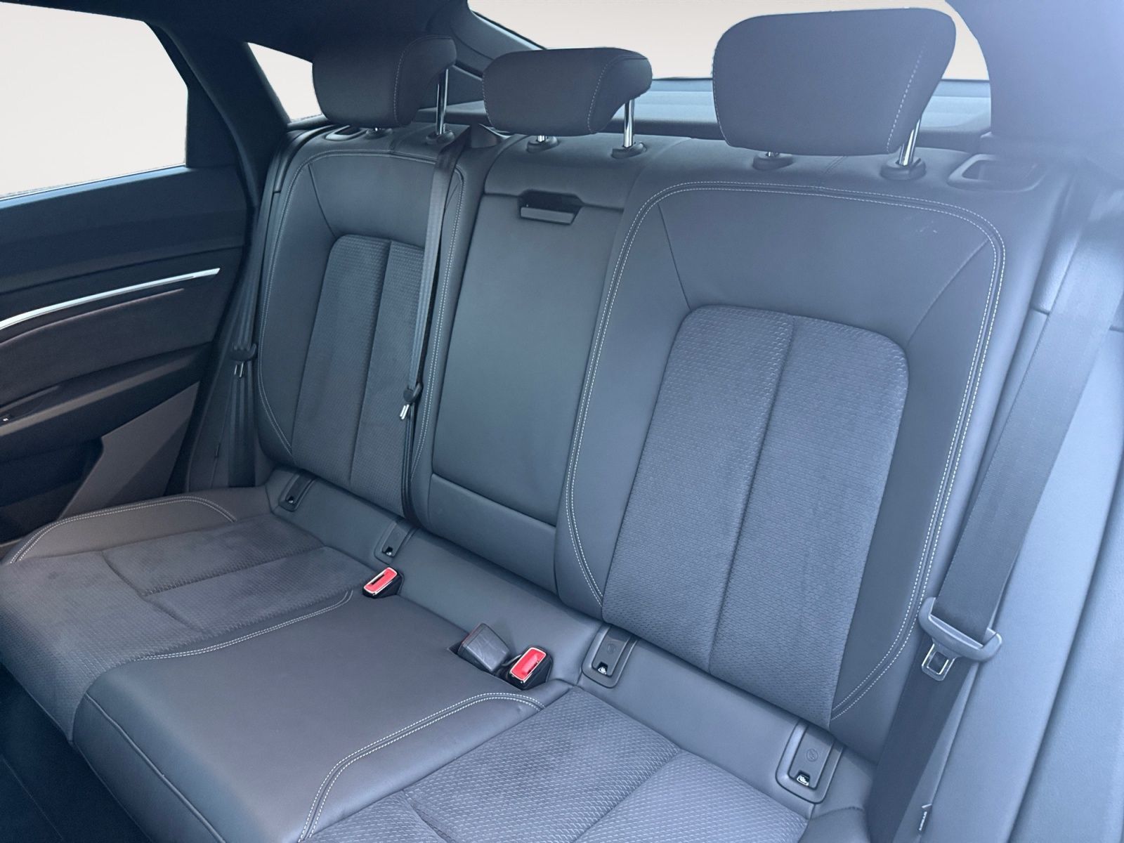 Audi Q8 e-tron - Bild 15