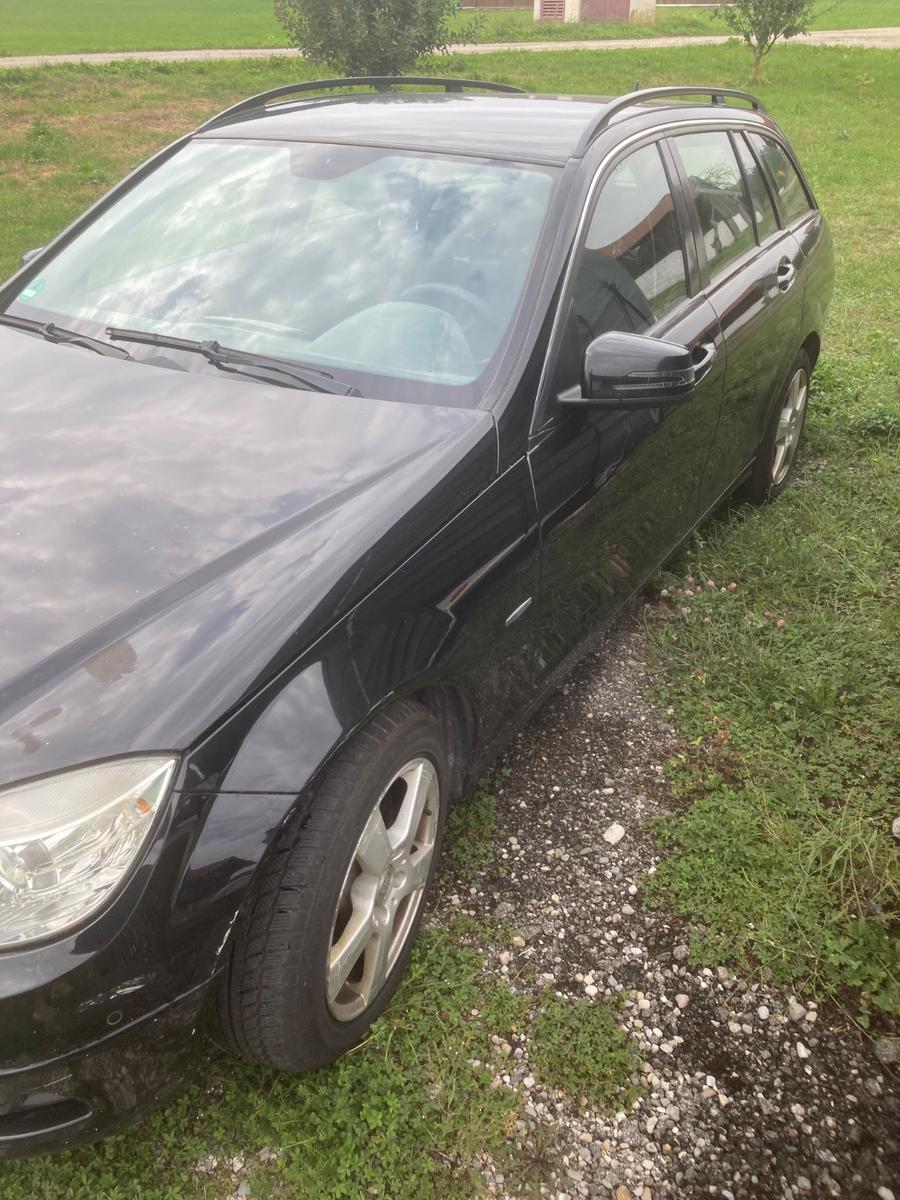 Mercedes-Benz C220 2010 — photo 5
