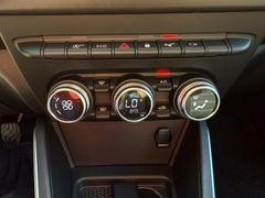 DACIA Duster II Anniversary Prestige 1 Hand unfallfrei