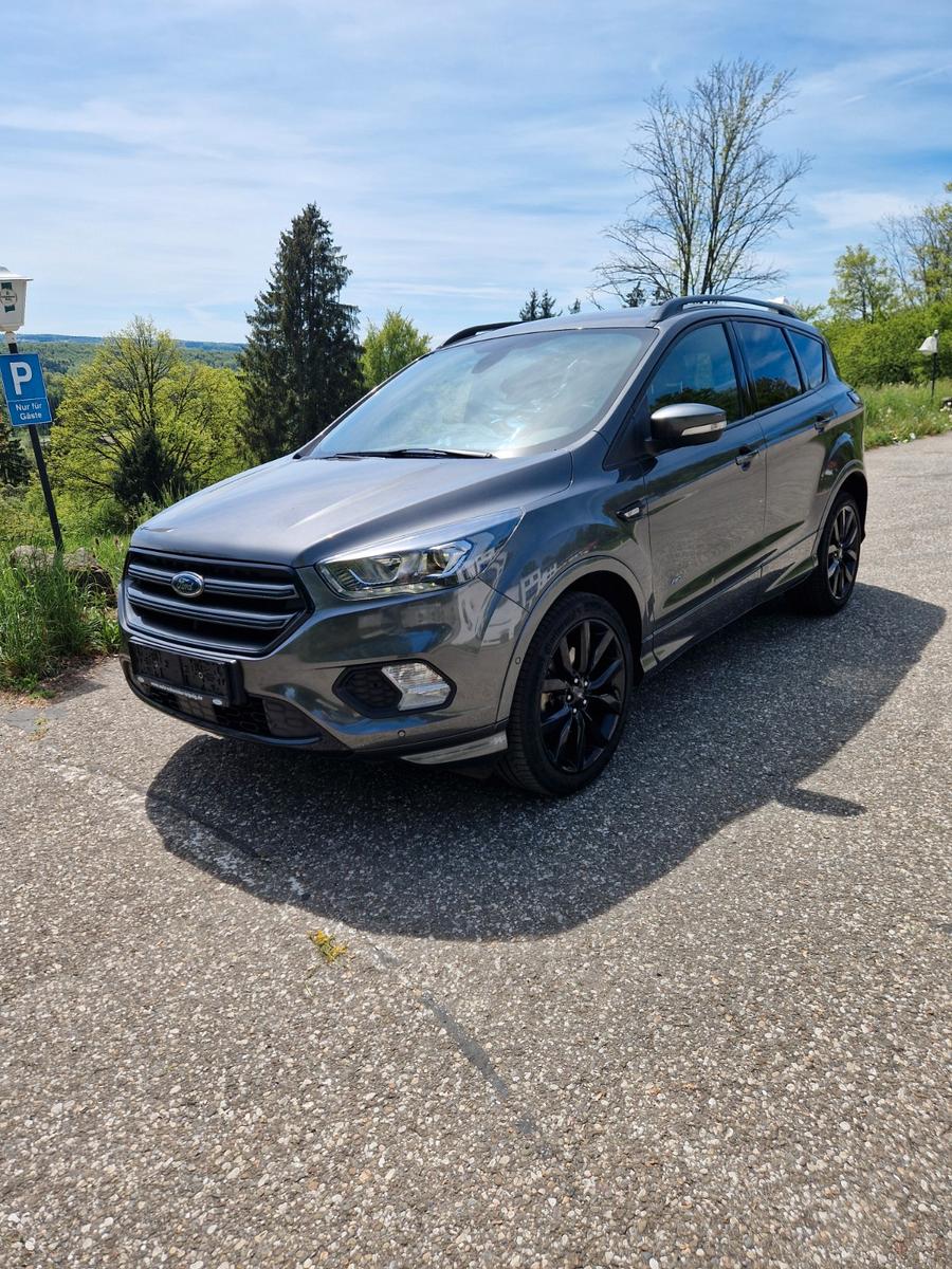 Ford Kuga 1,5 EcoBoost 4x4 134kW ST-Line Automat