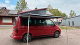 Volkswagen T6 California Coast - rote Volkswagen T6 California