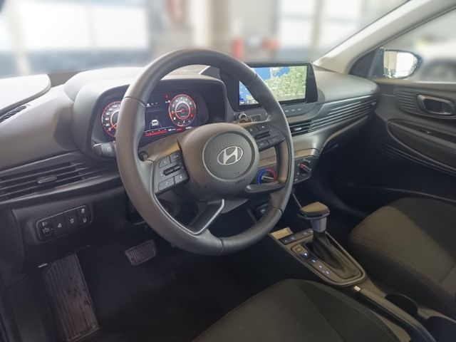 Fahrzeugabbildung Hyundai i20 FL (MY25) 1.0 T-GDI (100 PS) 7-DCT 2WD Trend