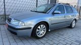 Skoda Octavia Combi 1.9 AUTOMATIK,BEHINDERTENGERECHT - Skoda Octavia aus 2004