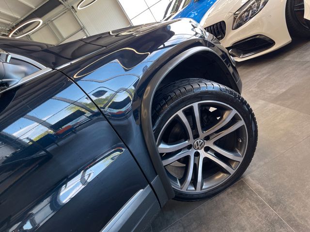 Volkswagen Tiguan Sport & Style 4Motion *NAVI*AHK*XENON*RFK