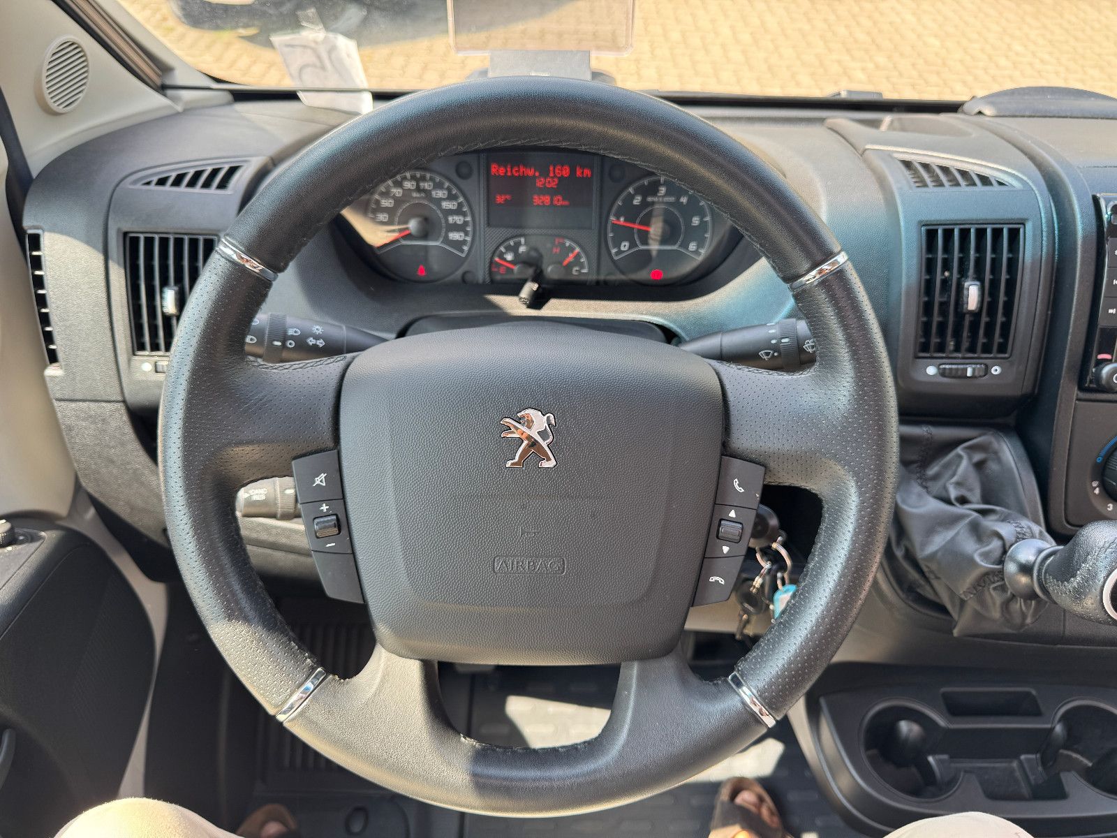 Fahrzeugabbildung Weinsberg CaraCompact 600 MEG EDITION PEPPER NAVI KAMERA