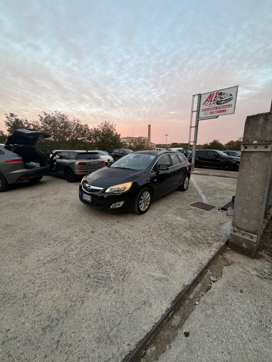 Opel Astra, 2013