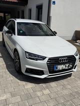 Audi A4 Avant 2.0 TDI quattro S line Sport