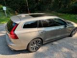 Volvo V60 T5 Ins+HUD+Pan+Pilot Assist - Volvo Gebrauchtwagen in Heidelberg