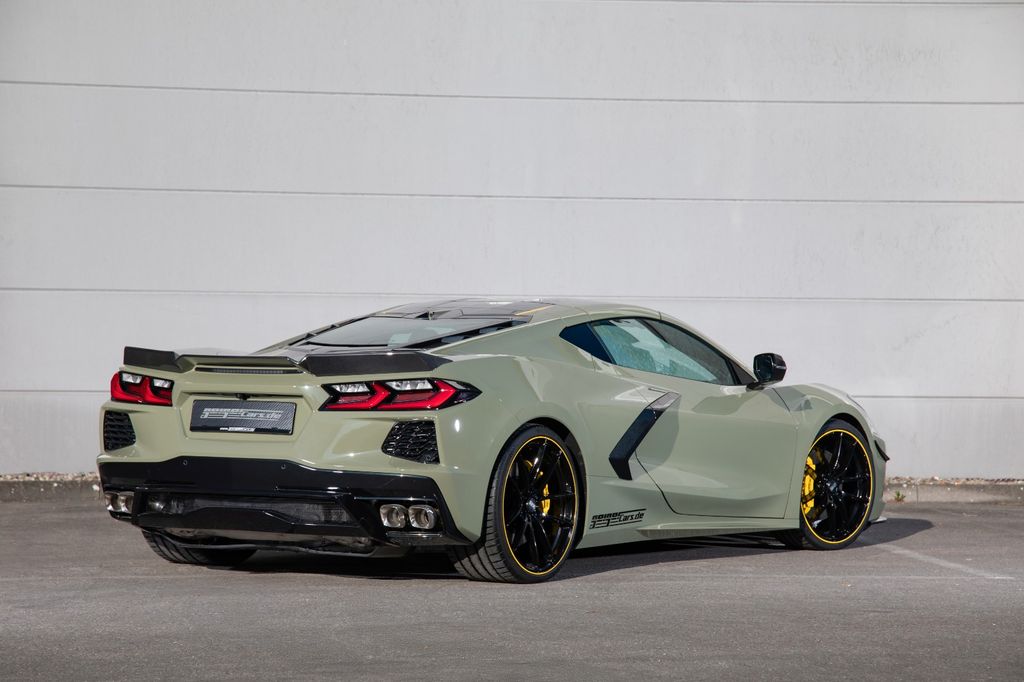 Corvette C8