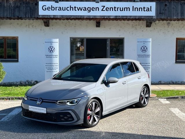 Volkswagen Golf GTE 1,4 TSI eHybrid DSG (RearView+MatrixLED imagem 2
