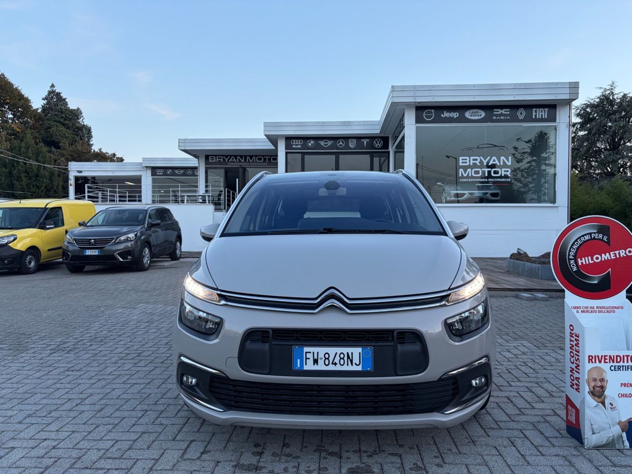 Citroën Citroen C4 SpaceTourer BlueHDi 130 S&S Feel imagem 3