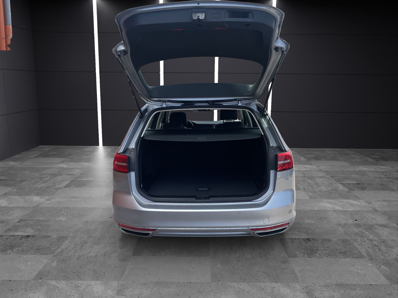 Fahrzeugabbildung Volkswagen Passat Variant Highline/1.Hand/Navi/Kamera/Shz