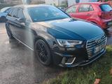 Audi A4 Avant 40 TDI Quattro 3× S-Line Sport 
