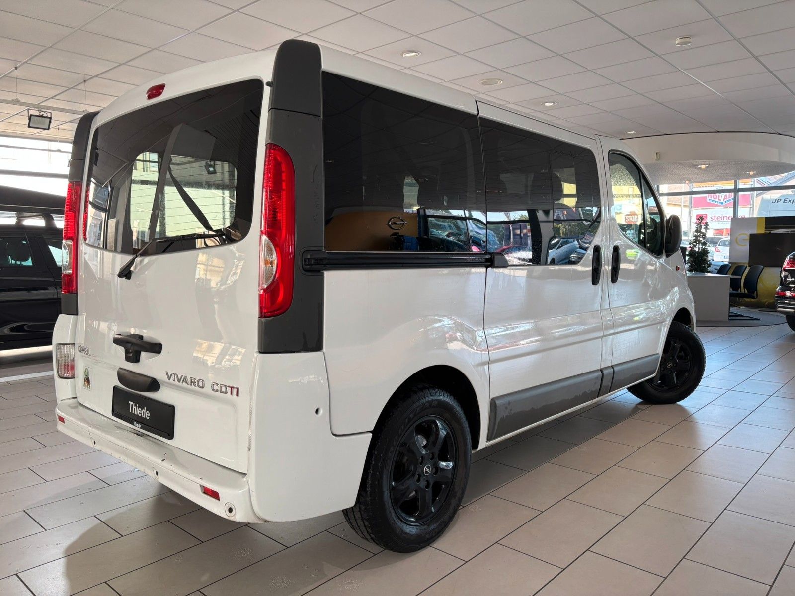 Fahrzeugabbildung Opel Vivaro 2.0D Kombi L1H1 9-SITZE/KLIMA/ALU/SolarPr