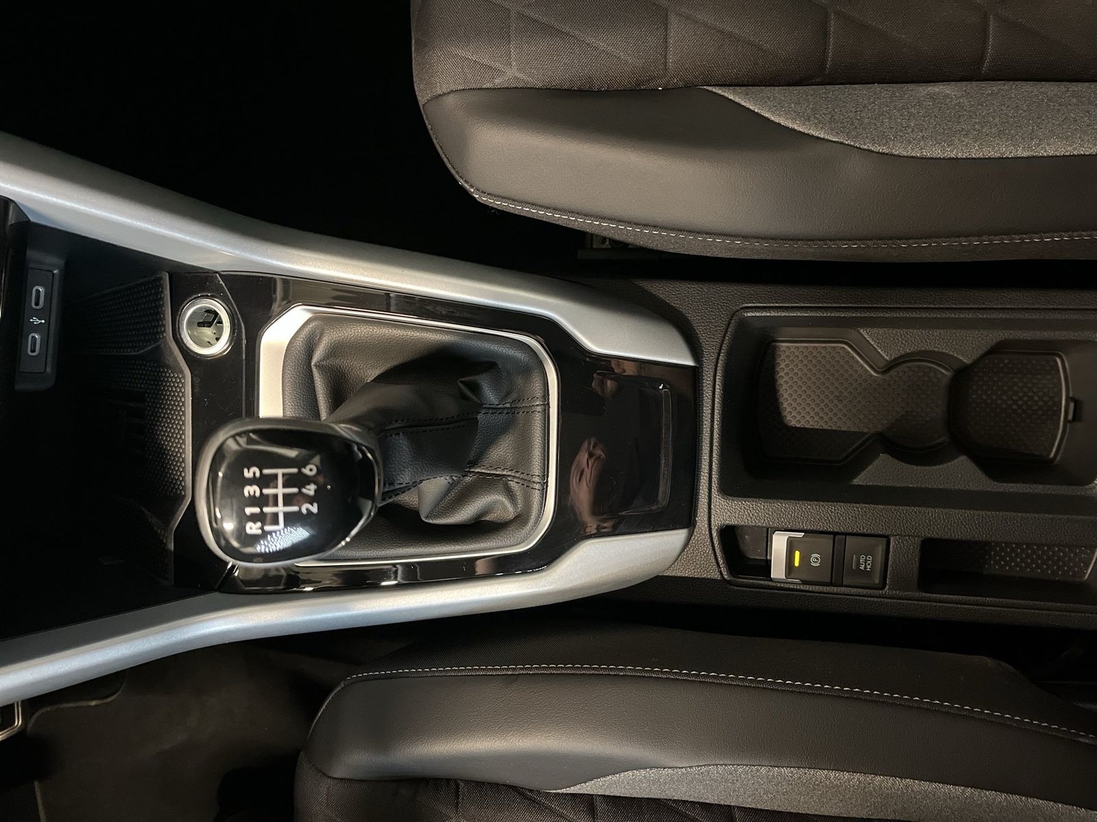 Volkswagen T-Roc - Bild 18