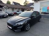 Ford Focus Lim. ST-Line - Ford Focus: Standheizung