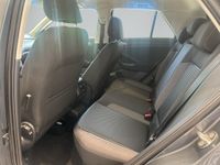 Volkswagen T-Roc 1.0TSI Active LED Navi StHz Kamera el.Heck