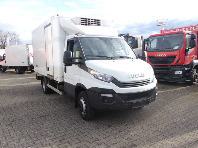 Iveco Daily 60C18A8/P Thermo King V-500 Kühler-20°