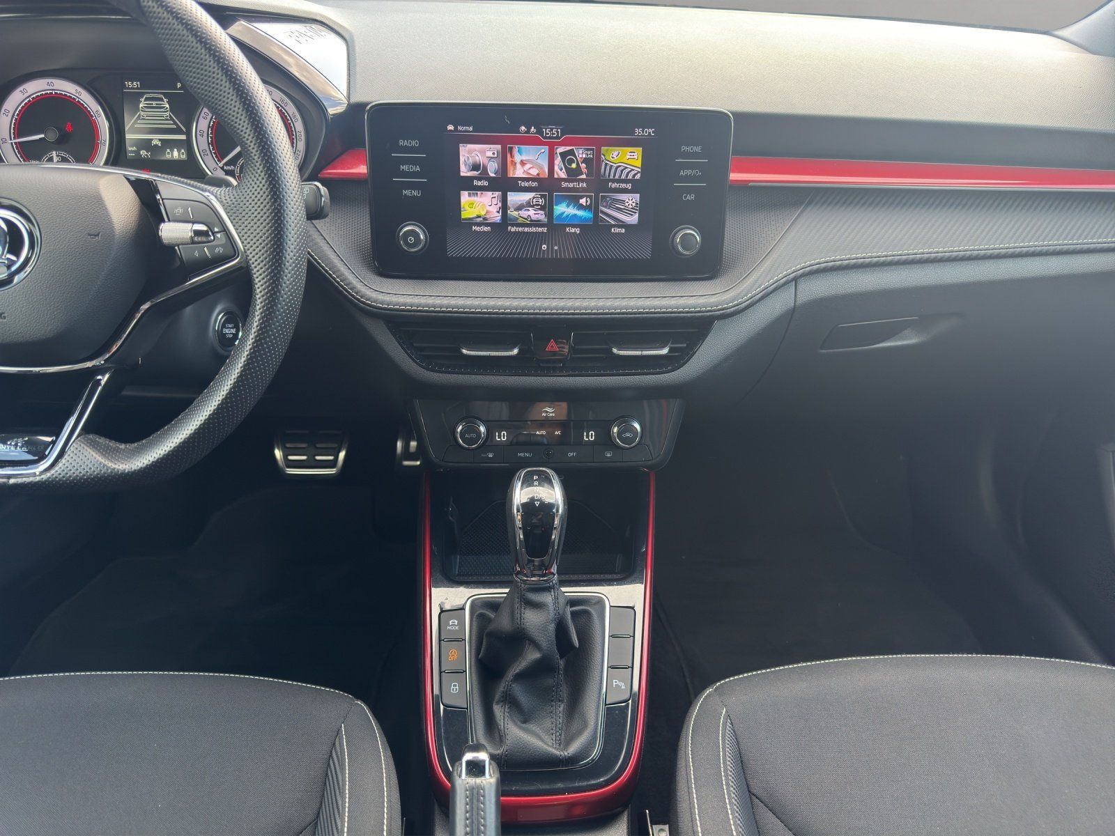 Fahrzeugabbildung SKODA Fabia 1.5 TSI DSG Monte Carlo/KAMERA/LED/ACC/SHZ